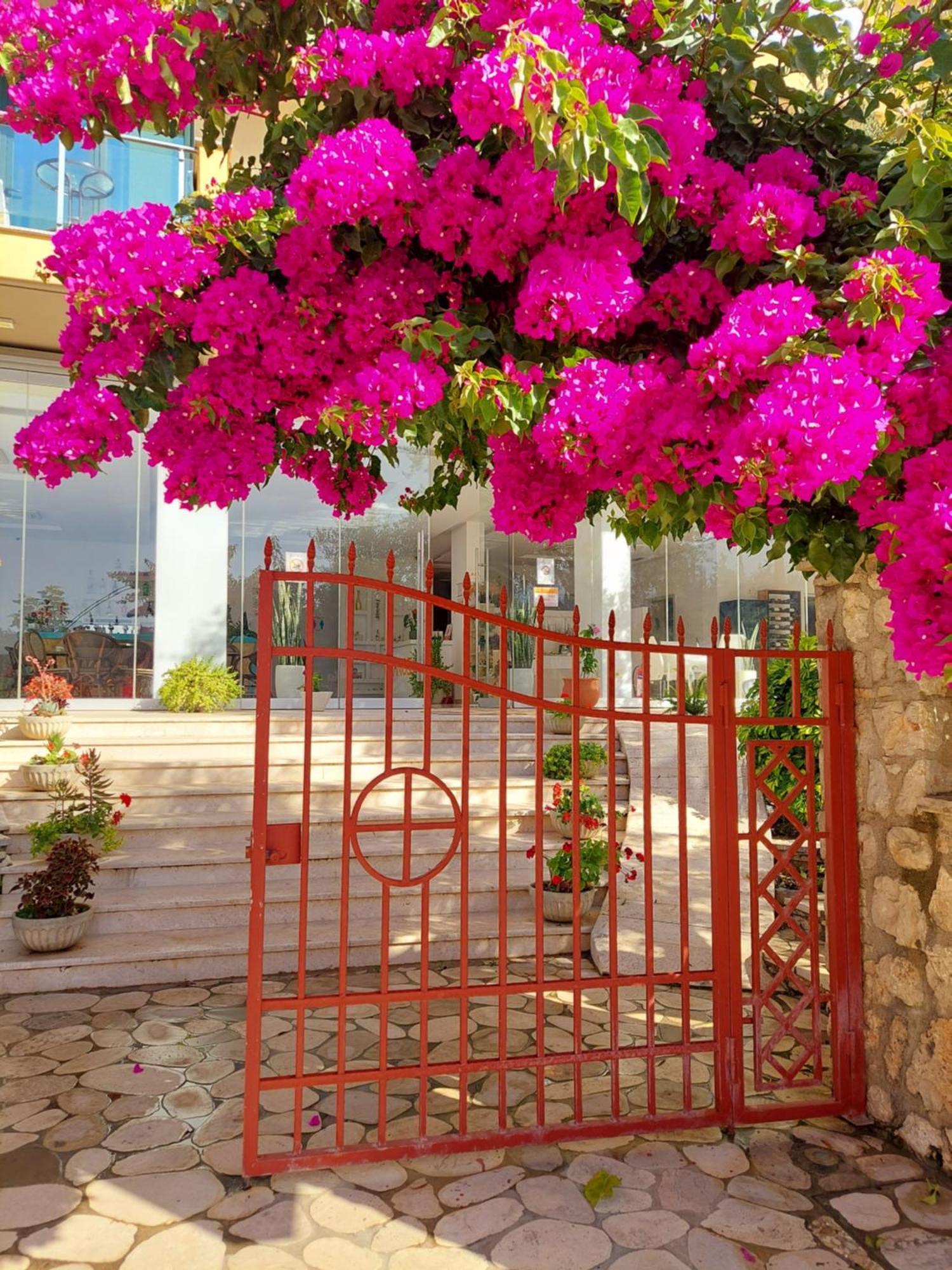 Hotel Orange Dhërmi Exterior foto