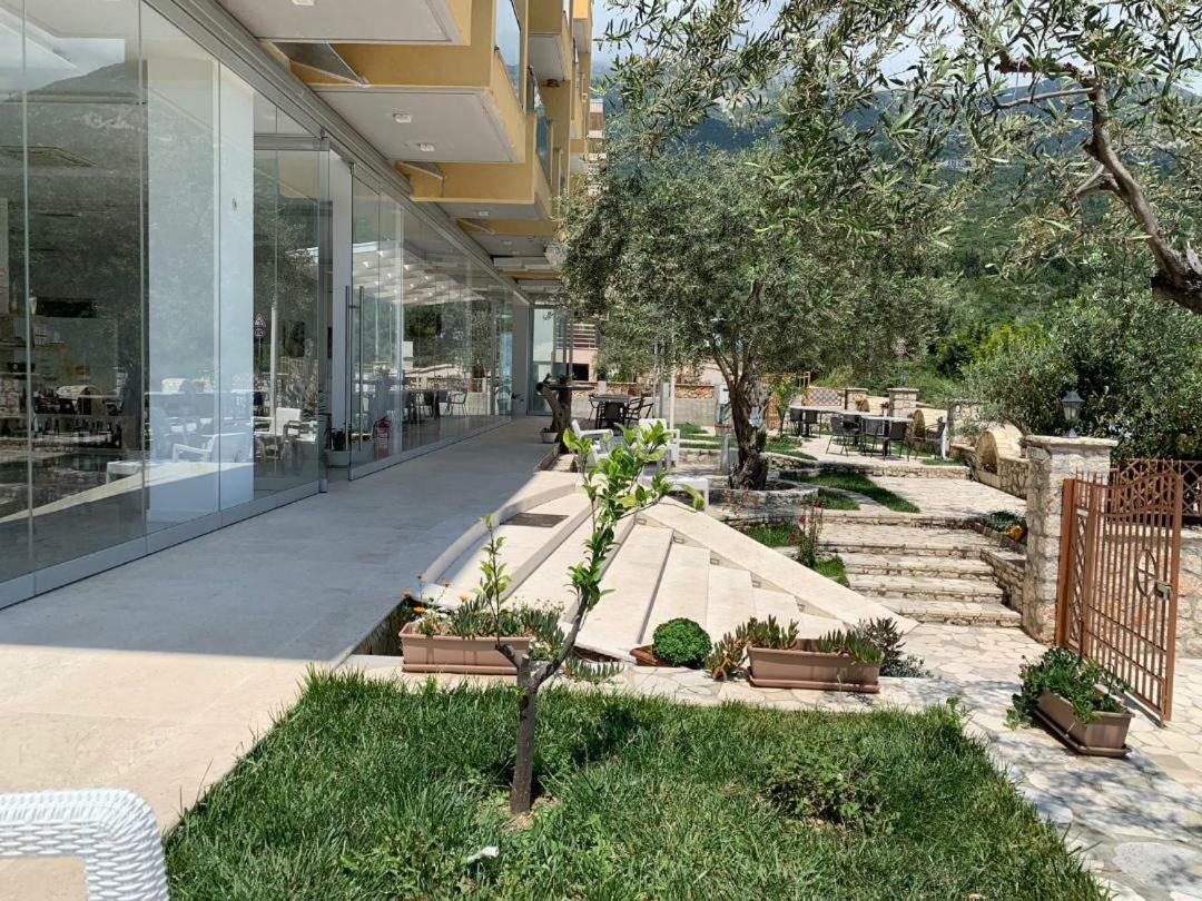 Hotel Orange Dhërmi Exterior foto